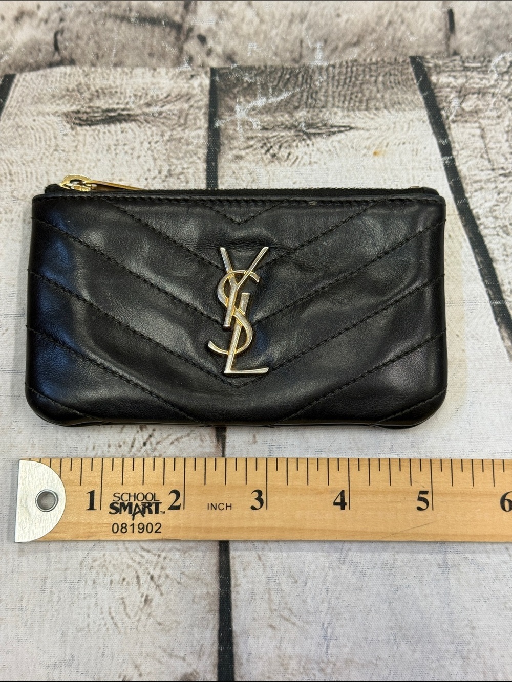 YSL Yves Saint Laurent Black Leather Key Pouch Mini Wallet - Picture 13 of 16